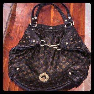 Black and gold tote back